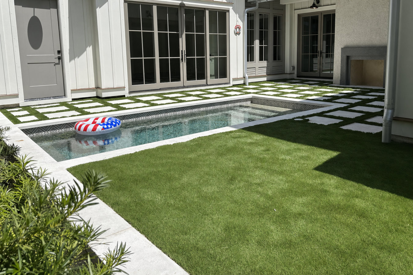 Turf for landscaping in Pacifica, CA
